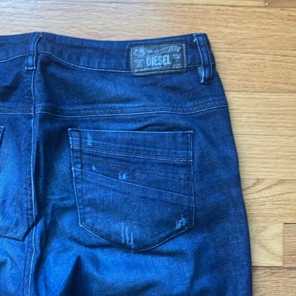 Diesel - Picture 15 of 16